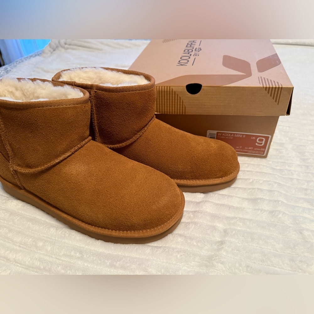 Koolaburra Tan Suede Boots - Picture 6 of 7